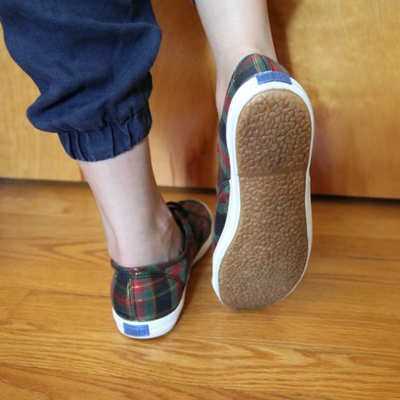 KEDS Vintage Christmas Plaid Sneakers Retro 90s Holiday - Size 8 - Picture 14 of 16